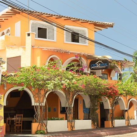 Hotel Crossman Puerto Ayora  Eksteriør billede