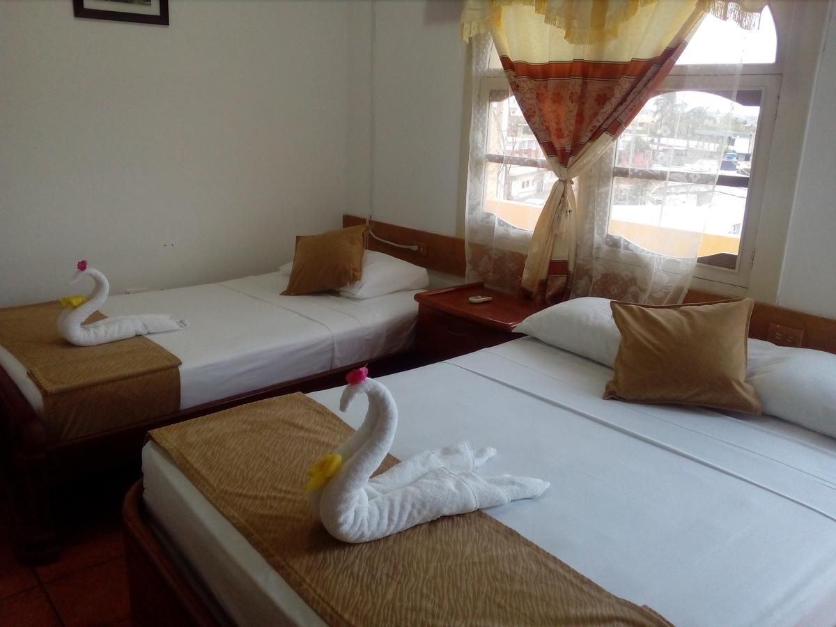 Hotel Crossman Puerto Ayora  Eksteriør billede