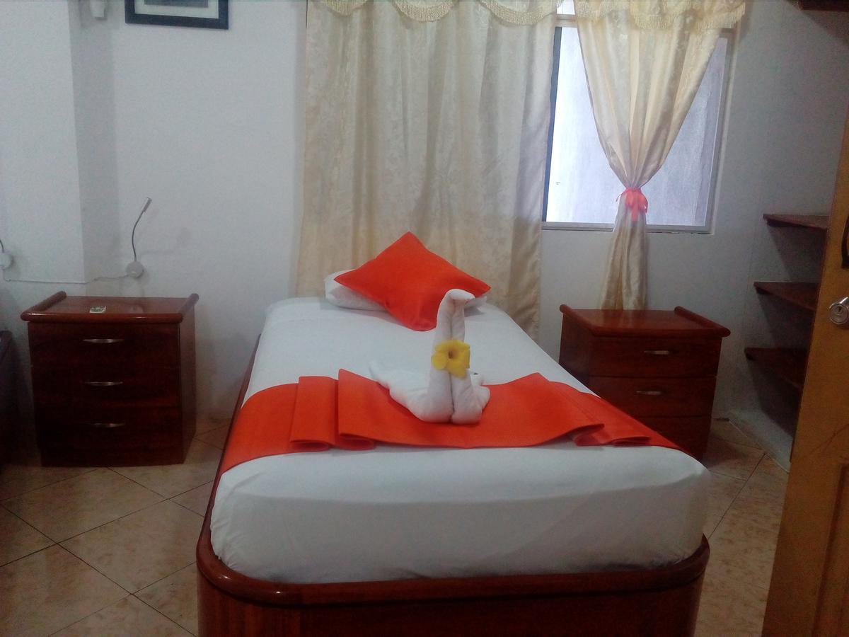 Hotel Crossman Puerto Ayora  Eksteriør billede